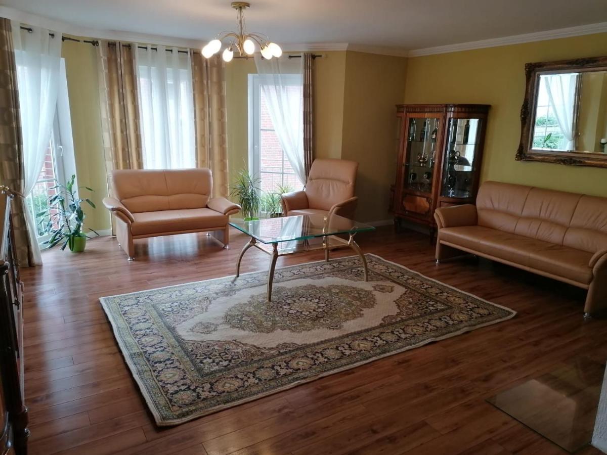 Großes 5 Zimmer Apartment bei Hannover Exterior foto